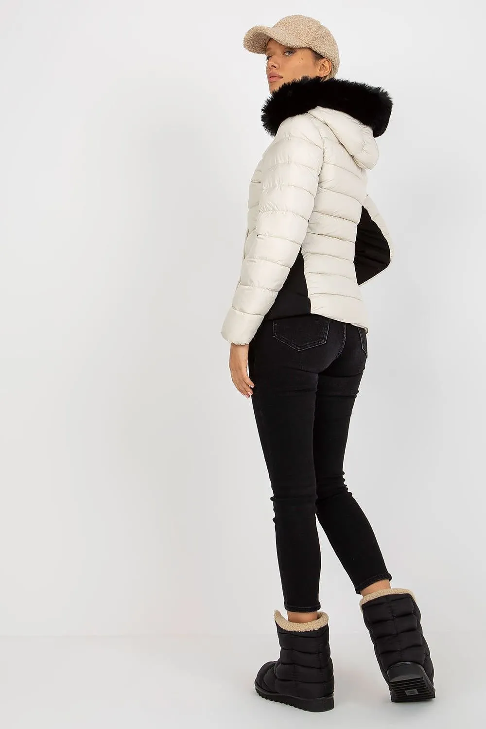 Chic Insulated Winter Coat with Removable Faux Fur Hood