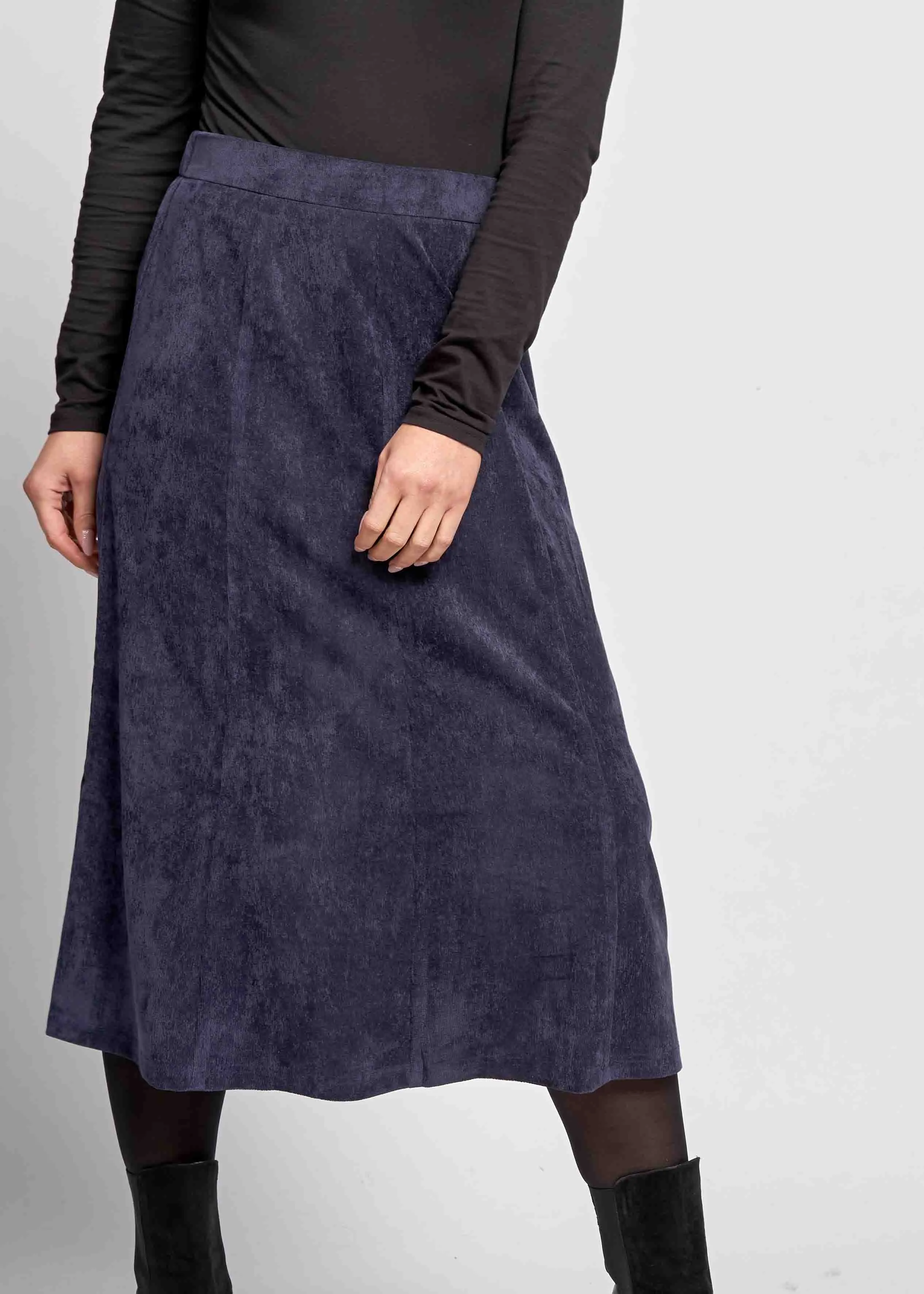 Connie Corduroy 8 Panel A-Line Pull On Midi Skirt