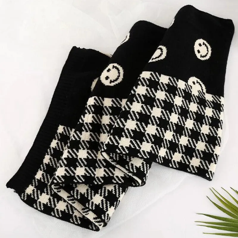 Double-sided Knitted Smiley Face Print Winter Shawl Scarfs