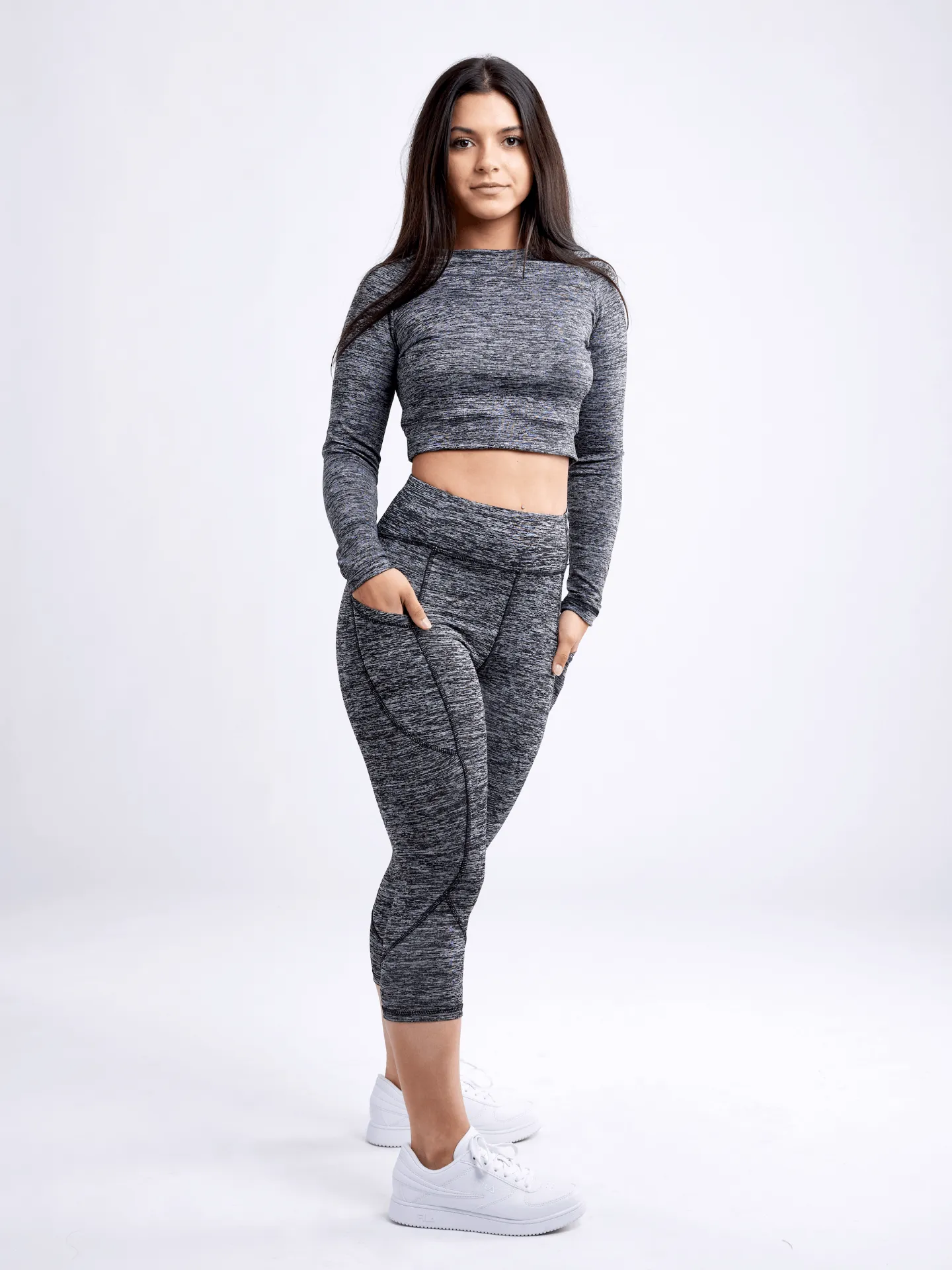 Mid-Rise Capri Fitness Leggings with Side Pockets | JupiterGear