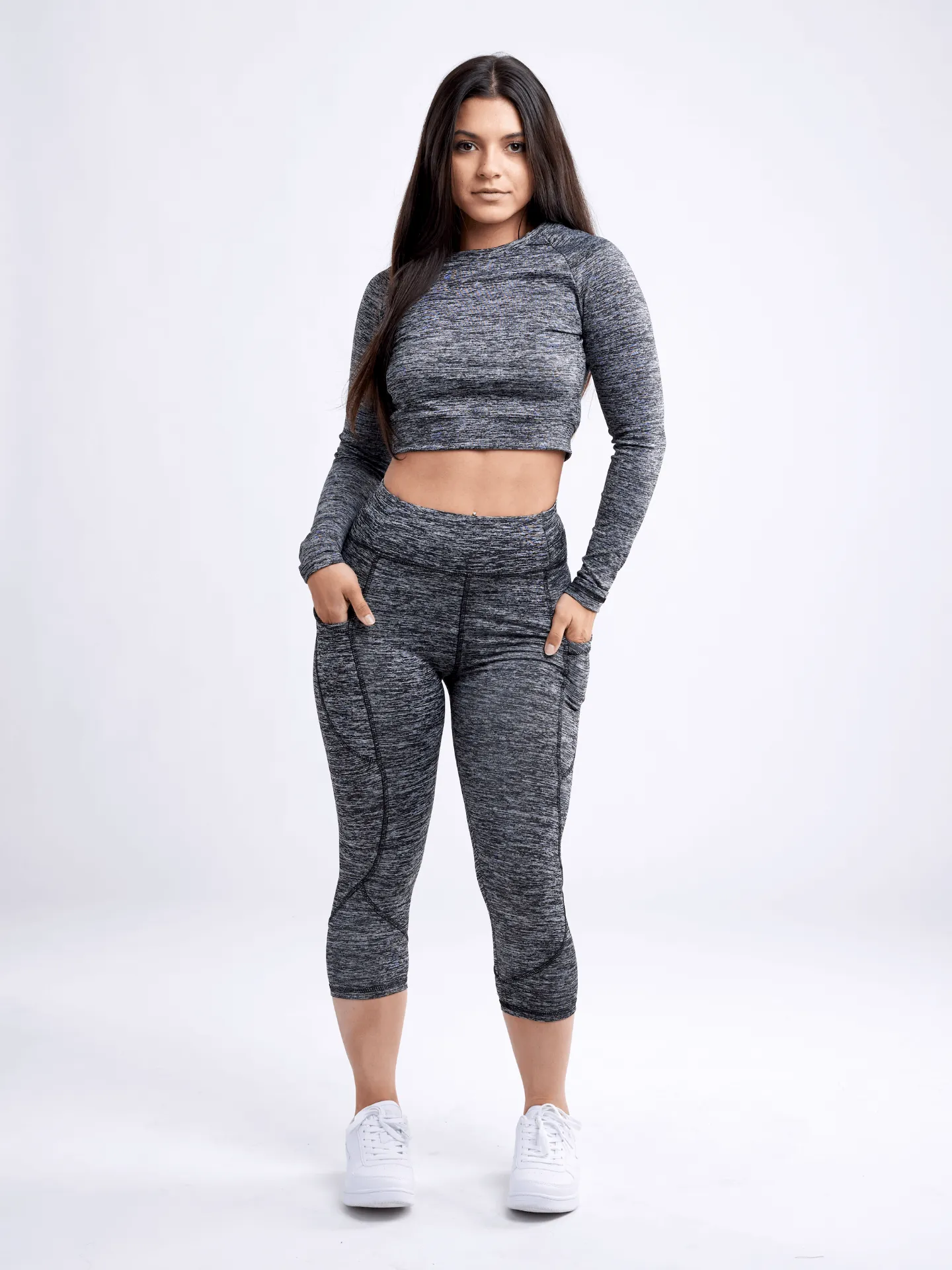 Mid-Rise Capri Fitness Leggings with Side Pockets | JupiterGear