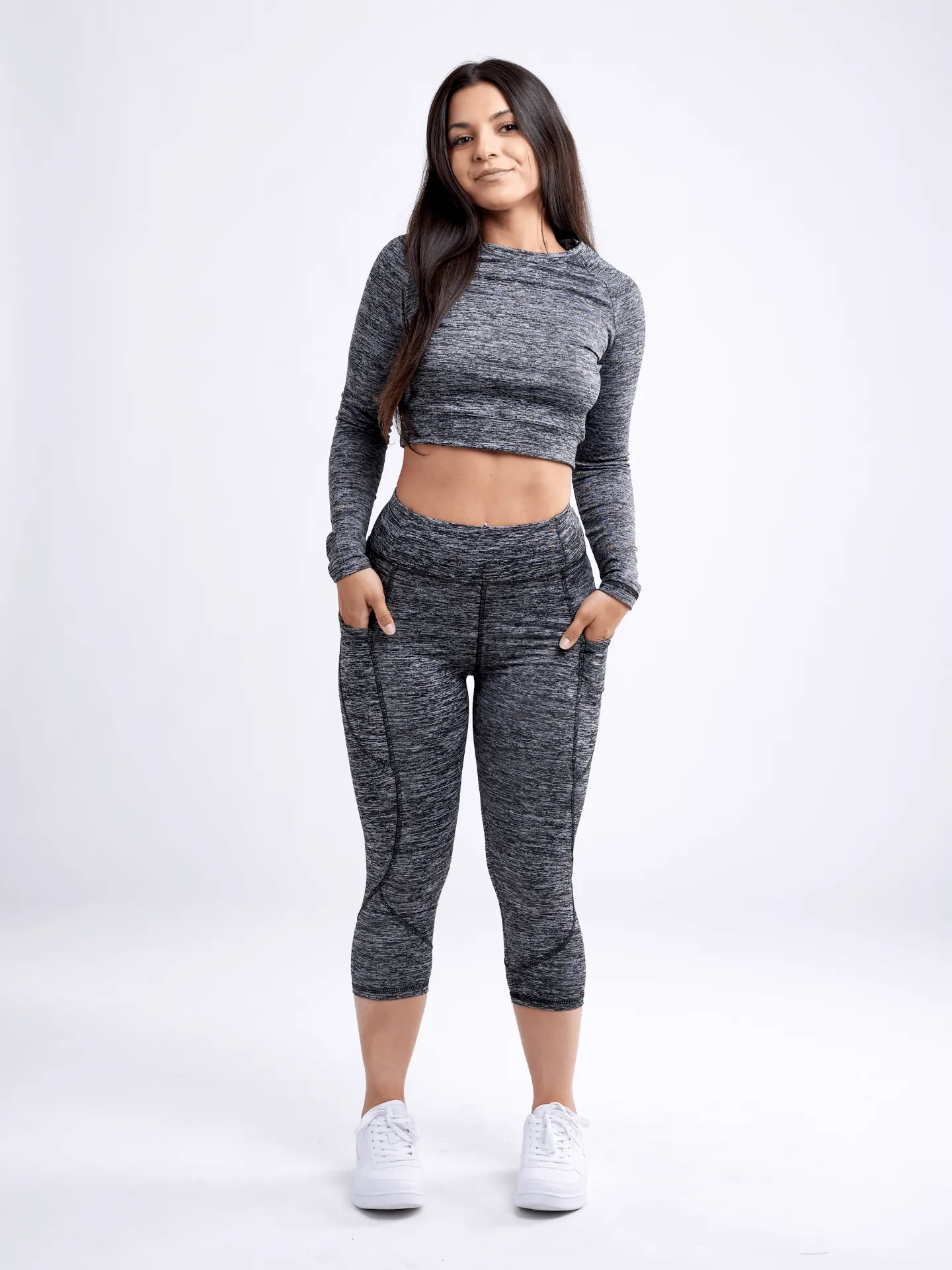 Mid-Rise Capri Fitness Leggings with Side Pockets | JupiterGear